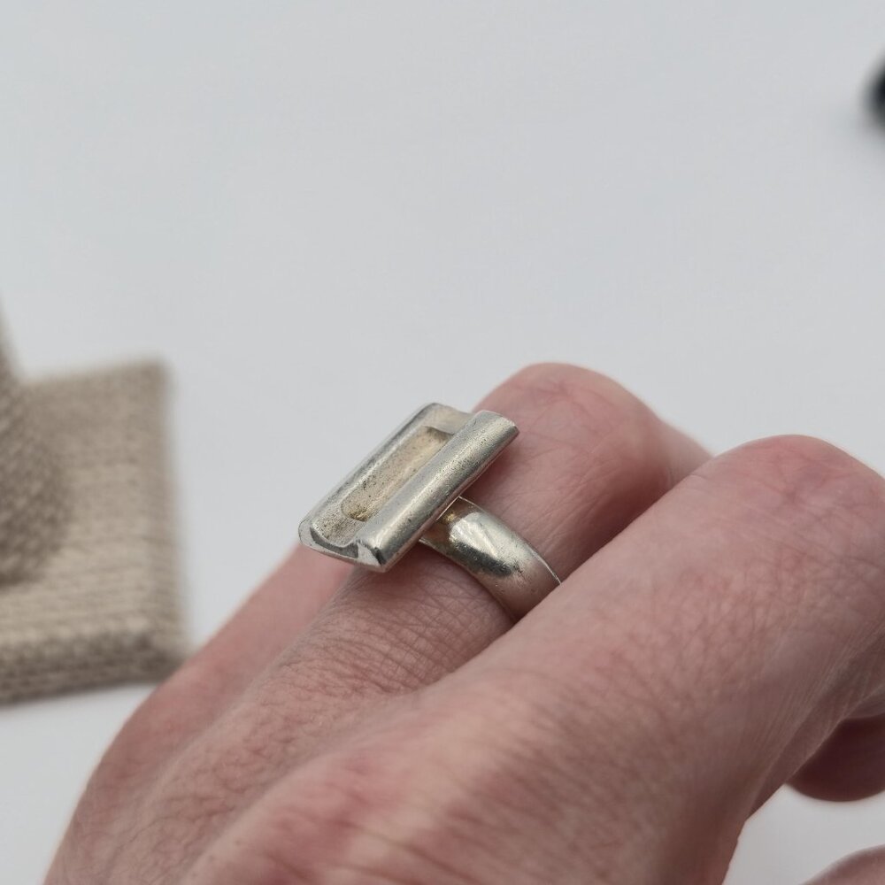 Size 7.75 Sterling Silver Solid Rectangle Shape R… - image 4